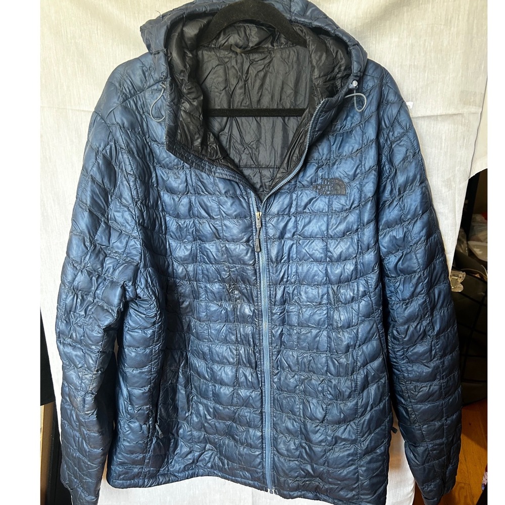 The North Face Mens Thermoball Eco Hoodie Navy Blue Puffer Jacket XL